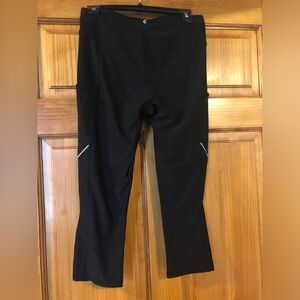 Xersion capri length leggings
